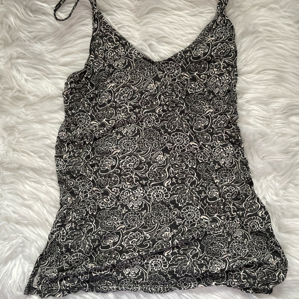 Old Navy Tank